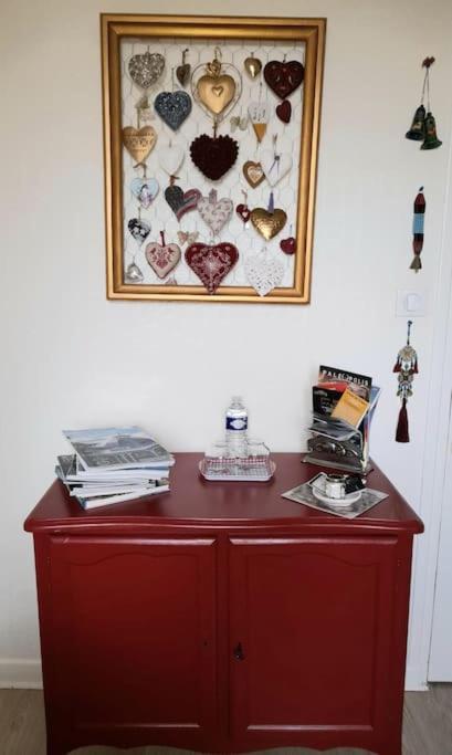 Bed and Breakfast Les Abelias Hauterive  Экстерьер фото
